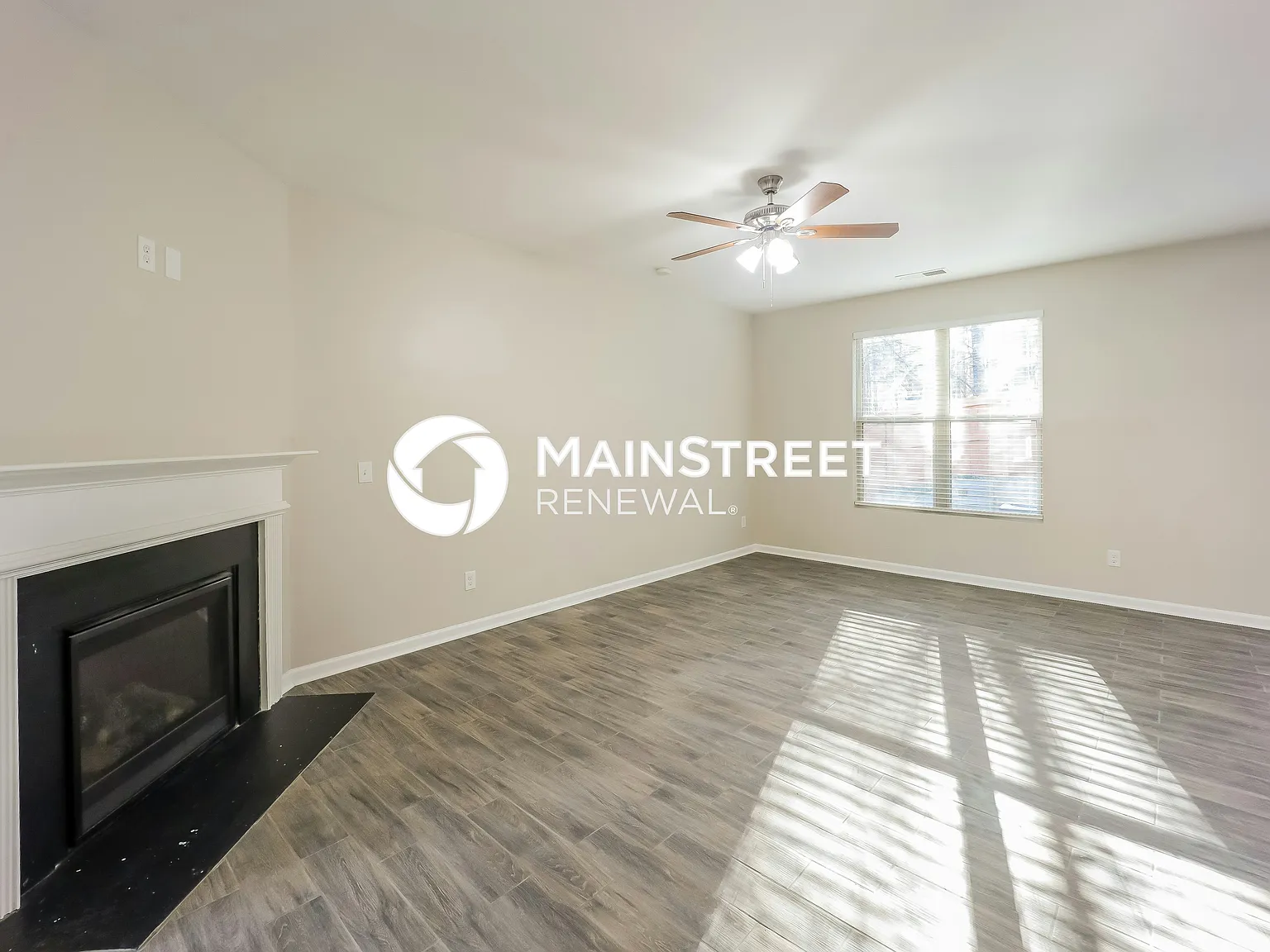 5693 Grande River Rd — Photo 4