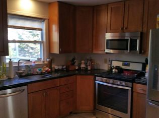 215 Murphy Rd, Wilmington, DE 19803