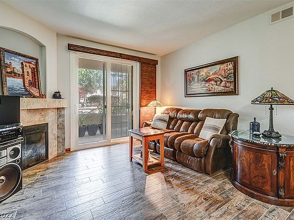 4th image of 1830 N Buffalo Dr Unit 1061