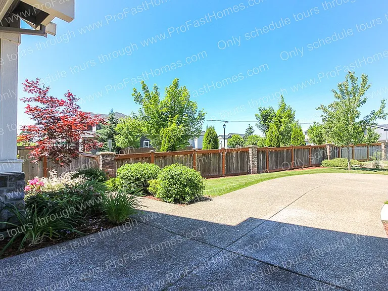 6300 SE Imagine Way — Photo 5