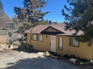 31957 Pine Cone Ln, Running Springs, CA 92382