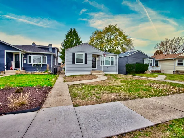 4122 Clinton Ave, Berwyn, IL 60402
