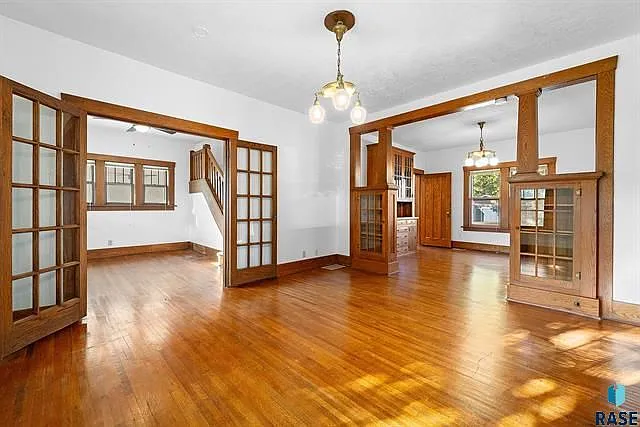 111 W Birch St — Photo 9