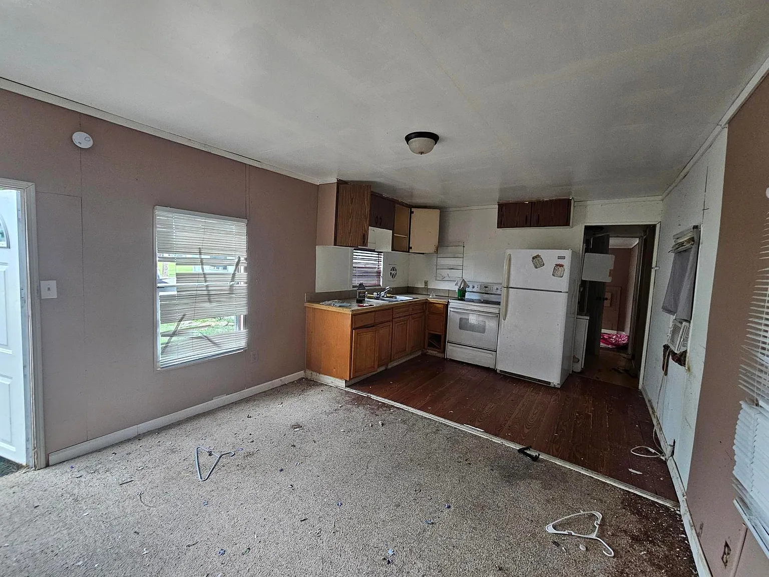 2 Bed 1 Bath Mobile Home For Sale - Cocoa, Florida — Photo 3