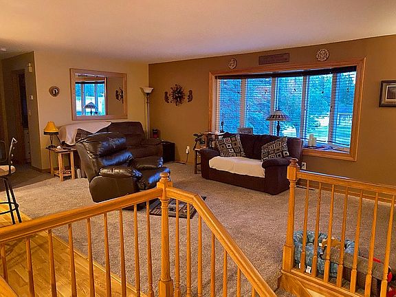 3rd image of 21240 Brookridge Ln