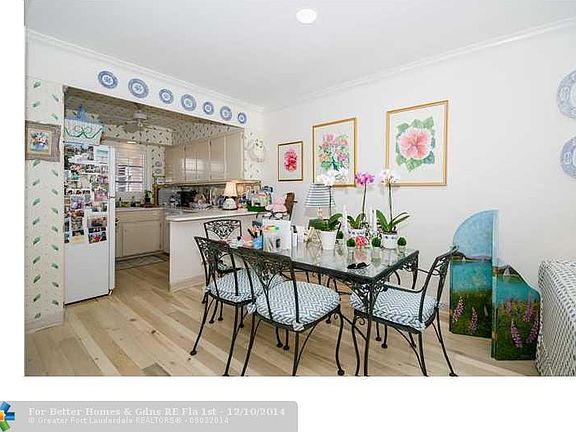 5th image of 1922 S Ocean Ln #17