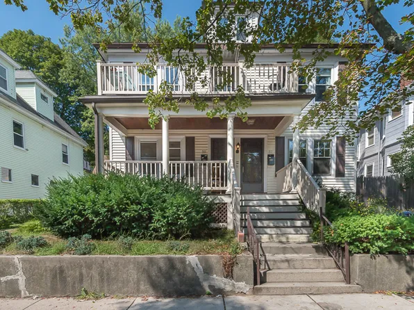 50-52 Hobson St #1, Brighton, MA 02135