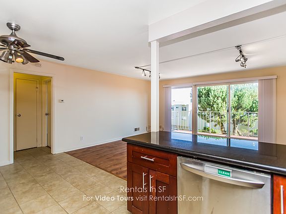 3rd image of 50 Crestline Dr APT 1
