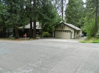 2910 Shadow Ln, Pollock Pines, CA 95726