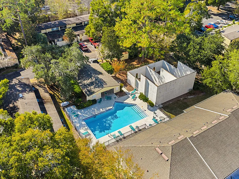 2508 SW 35th Pl #S113 — Photo 33