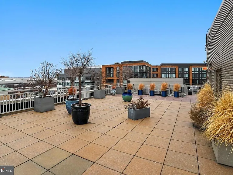 440 L St NW #1106 — Photo 36