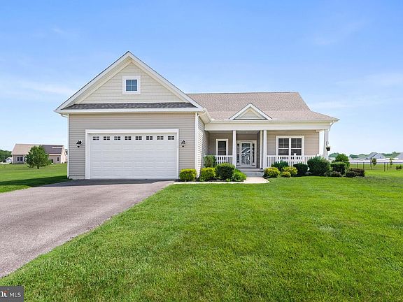 2nd image of 7510 Broad Creek Cir