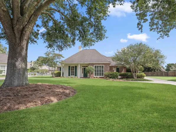 13317 N Plantation Ridge Ct, Baton Rouge, LA 70810