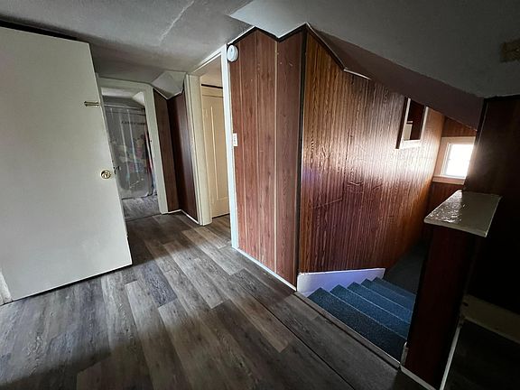 4th image of 764 Deans Row Ave #4