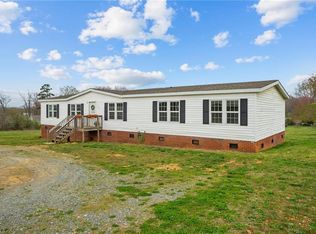 122 Appaloosa Trl, Lexington, NC 27292