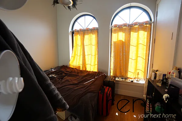 Rented by Rennit Inc. | media 24