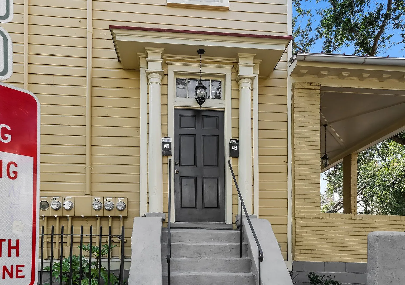 3 bed / 2 bath ~ Just minutes from CofC and MUSC — Photo 3