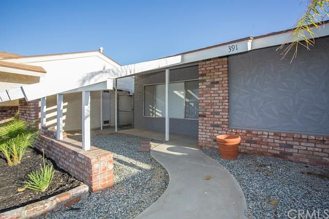 1st image of 391 Gardenia Cir