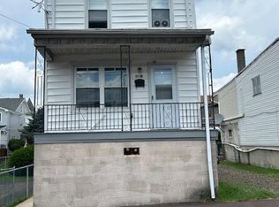 319 W Butternut St, Mount Carmel, PA 17851