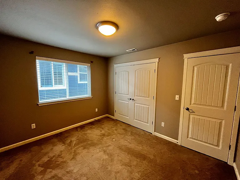 3882 Portside Dr — Photo 19