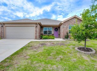 2809 Thompson Farm Ln, Yukon, OK 73099