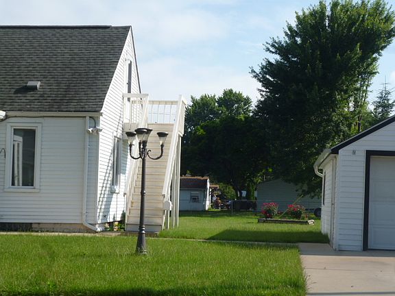 5th image of 13225 Rose St