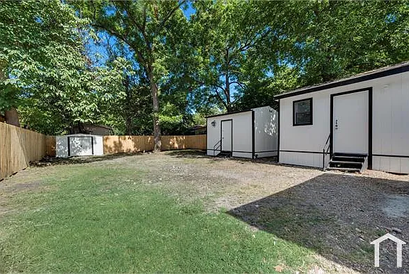1234 McLean Ave — Photo 11