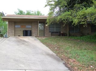 429 Meadowview Ln, Kerrville, TX 78028