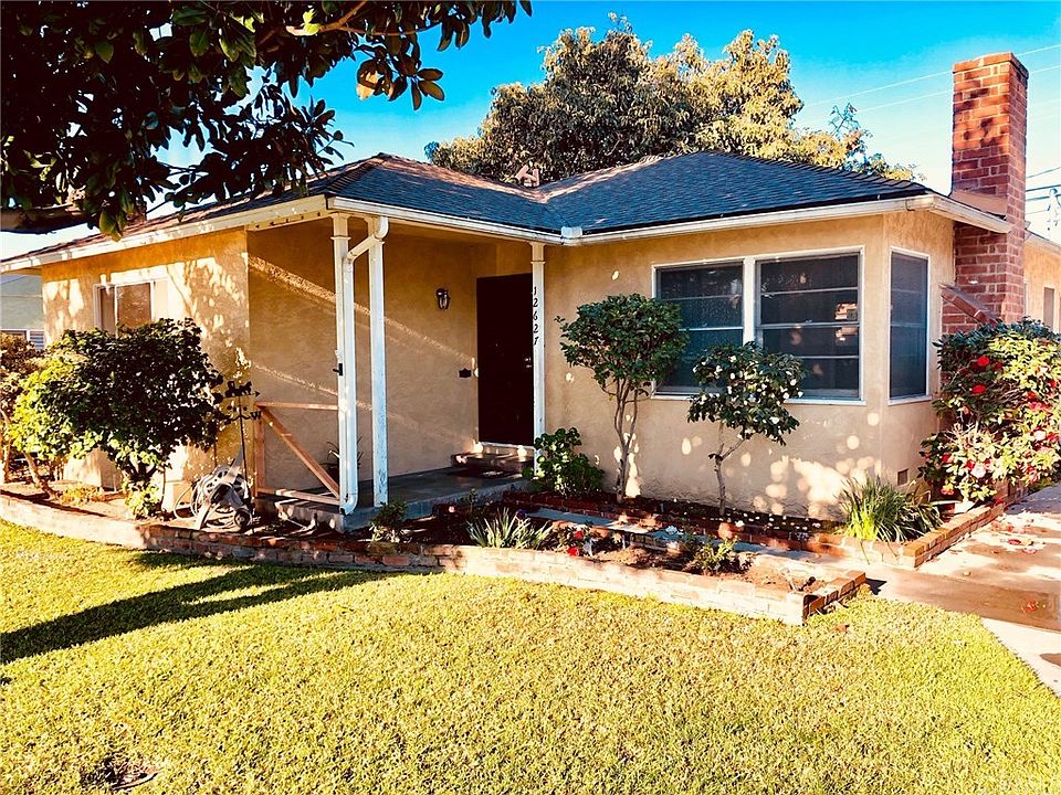 1st image of 12627 La Reina Ave
