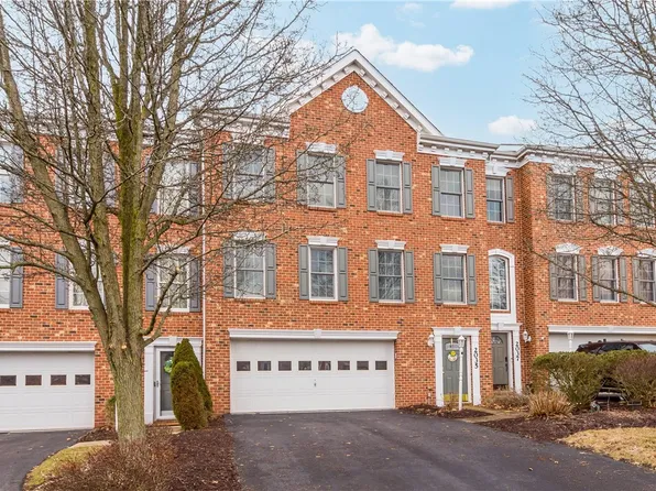 2035 Trillium Ct, Canonsburg, PA 15317