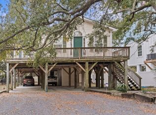 121 16th Ave N, Surfside Beach, SC 29575
