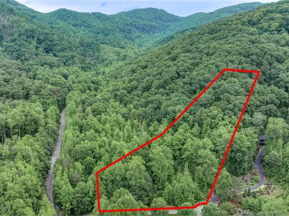 105 Misty Valley Ct, Travelers Rest, SC 29690