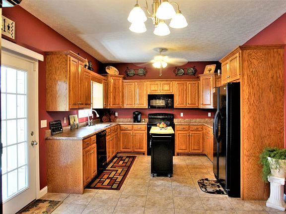 2nd image of 168 Megan Ln