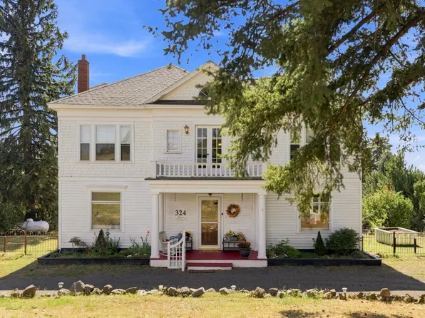 324 E Alder St, Tekoa, WA 99033