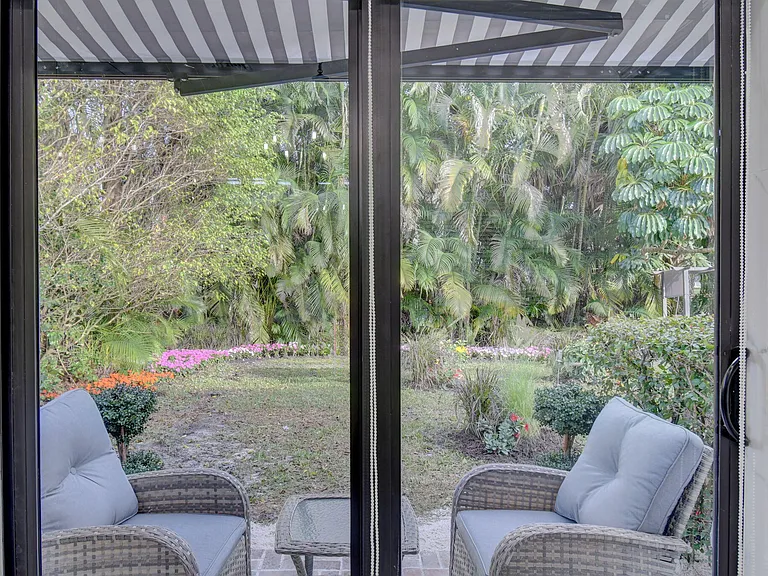 13302 Doubletree Cir — Photo 33