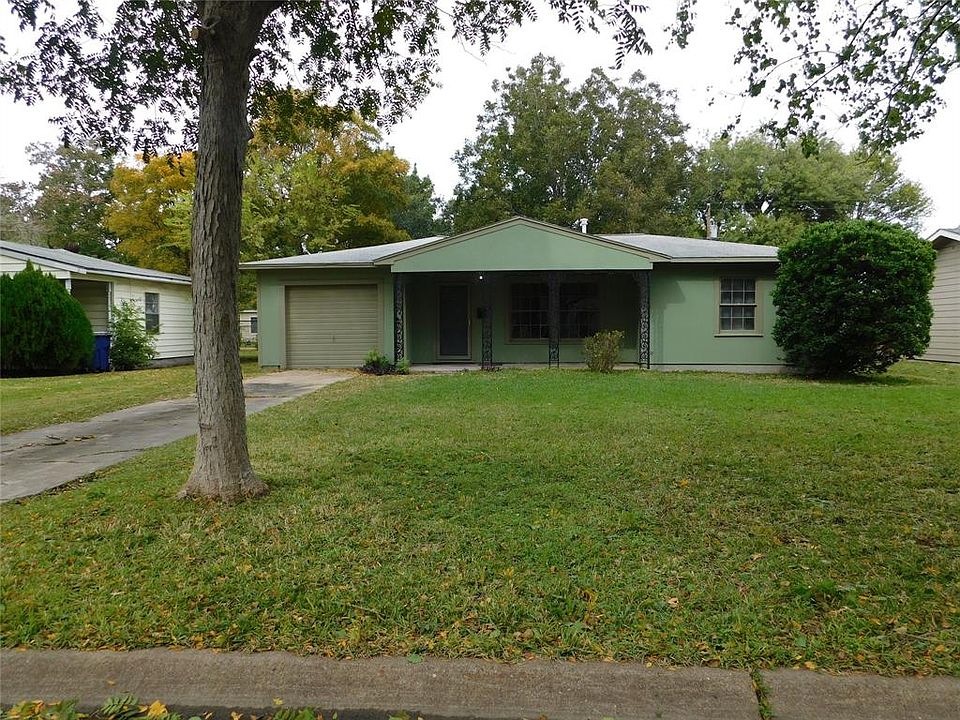 1st image of 1810 1st Ave N