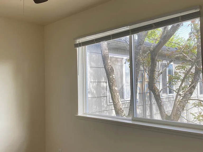 315e19 — Photo 30