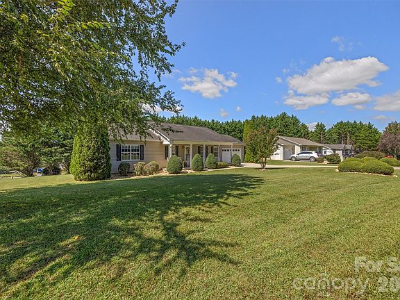 5th image of 1254 Heritage Farm Rd