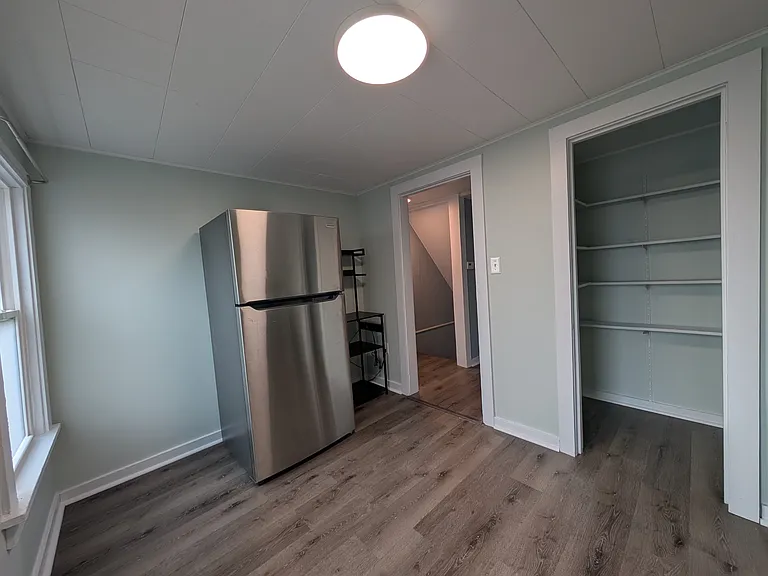 6296 Lakeview Dr — Photo 12