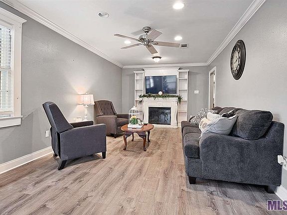 4th image of 57905 Joseph St