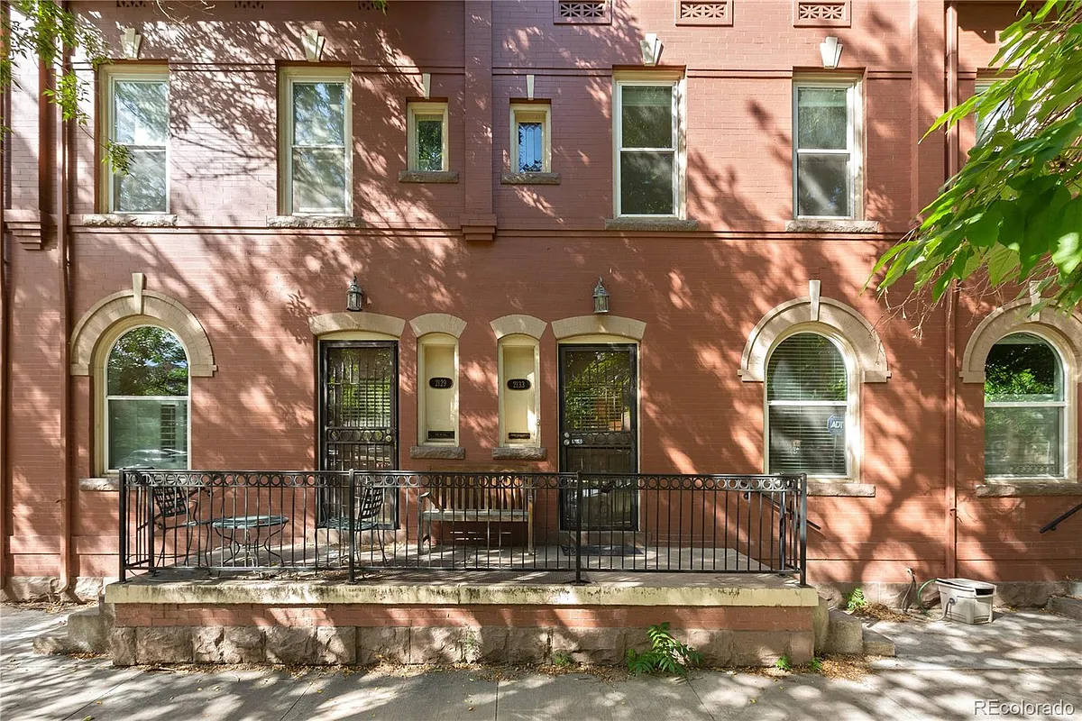 Building Photo - 2133 E 16th Ave