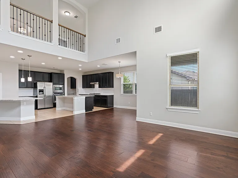 15601 Cabrillo Way — Photo 12