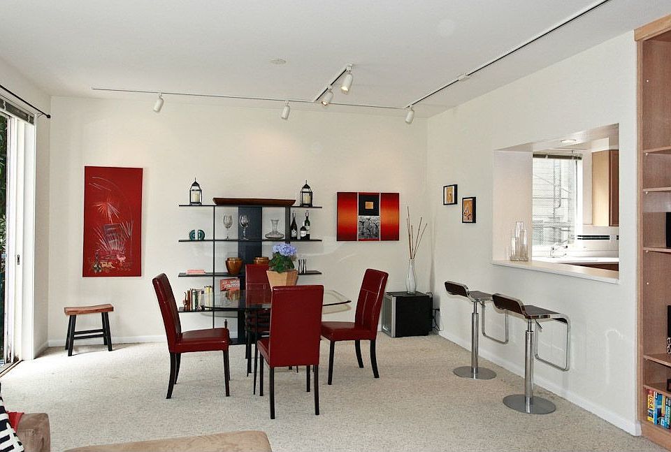 Open Dining Area
