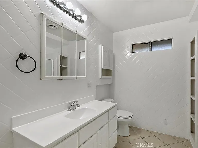 45472 Deglet Noor St — Photo 16
