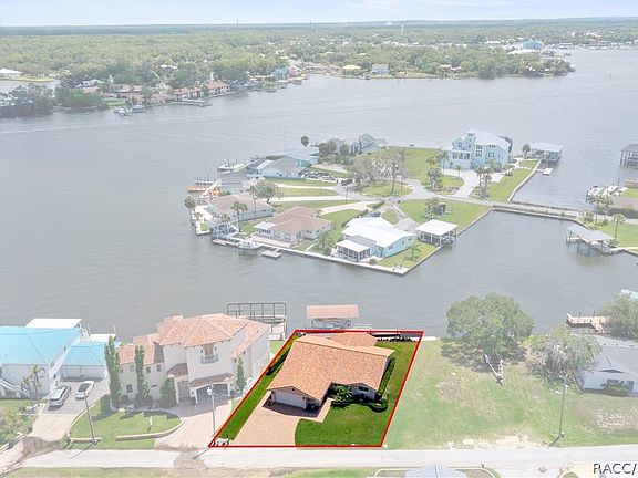 2nd image of 2221 N Kings Cove Point