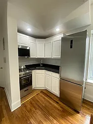 Rented by CITY SKYLINE REALTY INC