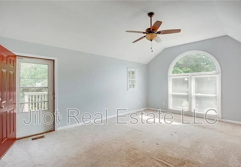 483 Mountain Oaks Pkwy — Photo 31