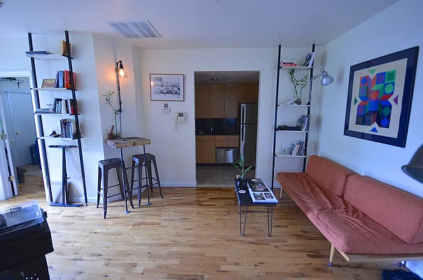 Rented by Swythe, Inc. | media 18