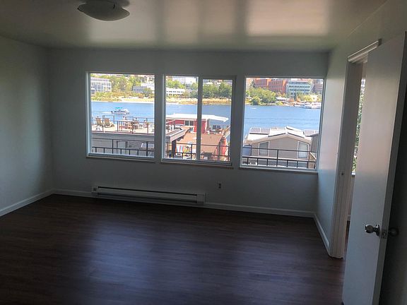 4th image of 3138 Portage Bay Pl E #Top
