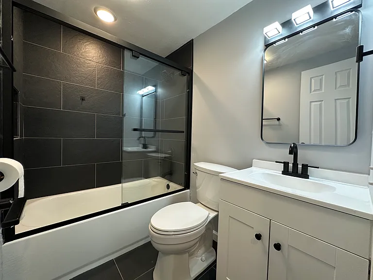 607 Bear St #202 — Photo 8